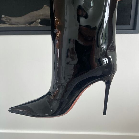 Amina Muaddi
Fiona Patent Leather Boots - Picture 11 of 13